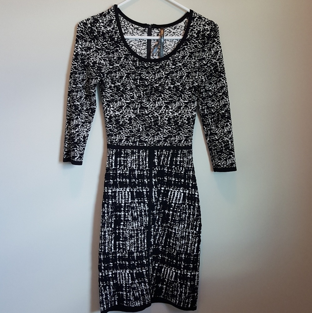 Black and White Patterned Knit Dress - Women